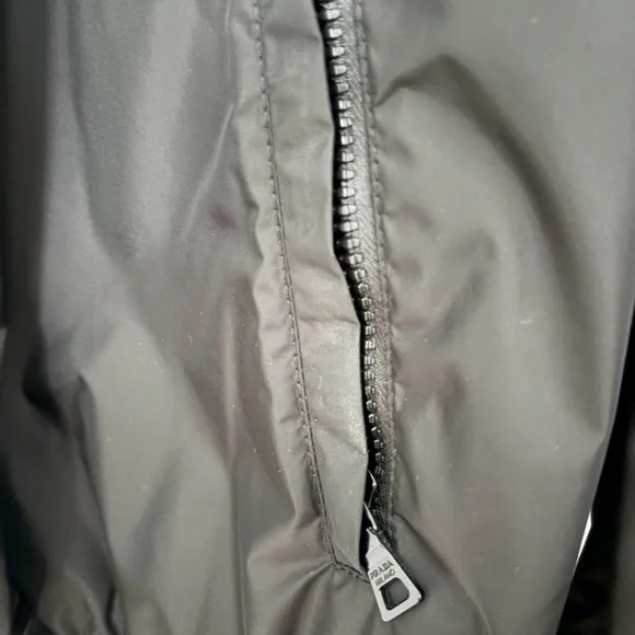 Men's Prada Black Windbreaker Jacket in size 48 - Picture 8 of 9